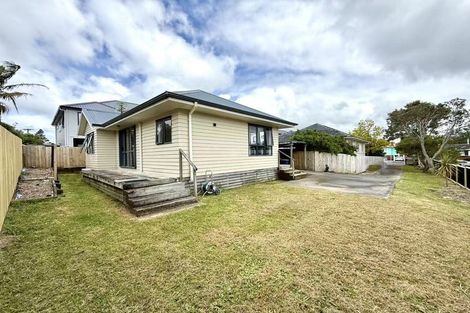 Photo of property in 13a Mawney Road, Henderson, Auckland, 0610