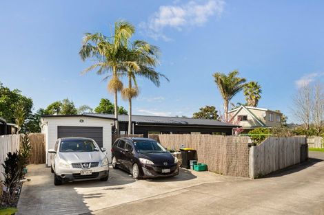 Photo of property in 15a Meadow Drive, Whitianga, 3510