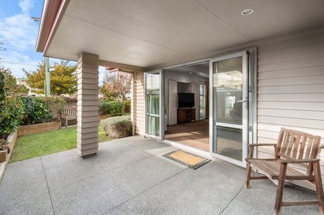 Photo of property in 37 Frank Street, Papanui, Christchurch, 8053