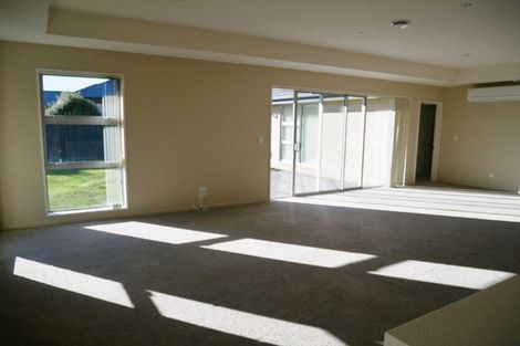 Photo of property in 10 Te Aika Street, Marshland, Christchurch, 8083