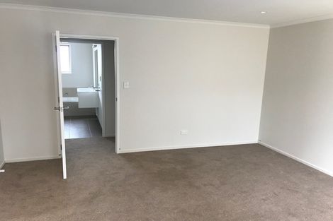 Photo of property in 15 Perla Road, Pukekohe, 2120