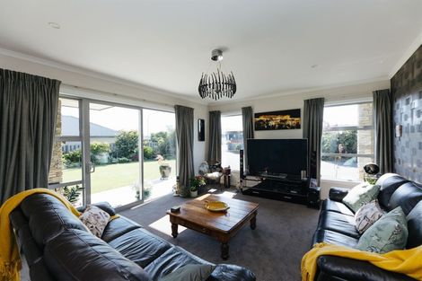 Photo of property in 14 Blue Stone Drive, Waiareka Junction, Oamaru, 9401