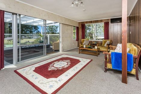 Photo of property in 103 Becroft Drive, Forrest Hill, Auckland, 0620