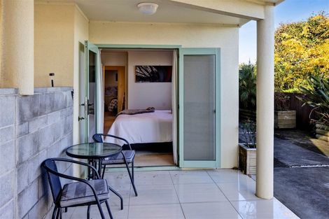 Photo of property in 3a Hillcrest Street, Glen Avon, New Plymouth, 4312