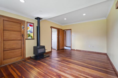 Photo of property in 7 Cremorne Avenue, Hokowhitu, Palmerston North, 4410