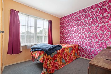 Photo of property in 422 Roscommon Road, Clendon Park, Auckland, 2103