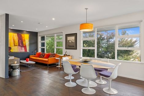 Photo of property in 120 Pipers Valley Road, Duvauchelle, Akaroa, 7581