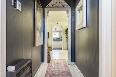 Photo of property in 7 Moore Street, Milton, 9220