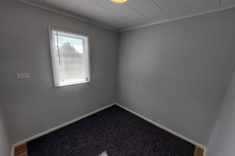 Photo of property in 90 Olliviers Road, Phillipstown, Christchurch, 8011