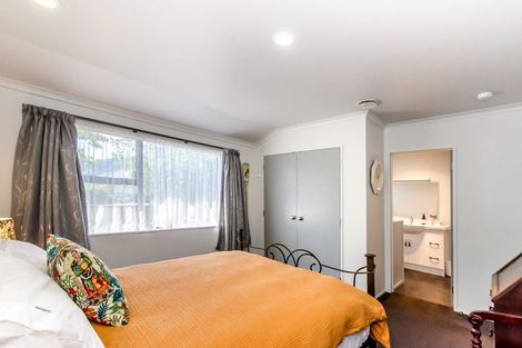 Photo of property in 6 Hemi Street, Waikanae, 5036