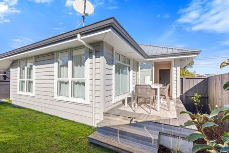 Photo of property in 107b Simpson Road, Papamoa Beach, Papamoa, 3118