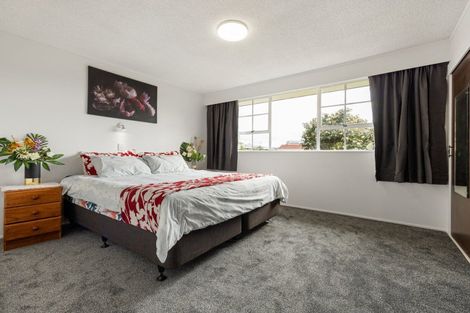 Photo of property in 4 Sandalwood Drive, Dinsdale, Hamilton, 3204