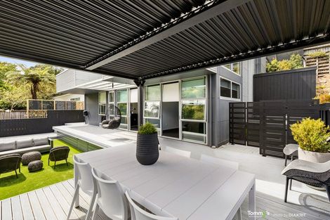 Photo of property in 43a Poto Road, Normandale, Lower Hutt, 5010