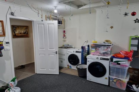 Photo of property in 17 Ashwood Street, Woodridge, Wellington, 6037