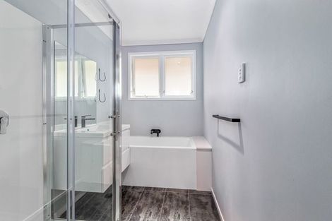 Photo of property in 10 Matuku Street, Selwyn Heights, Rotorua, 3015