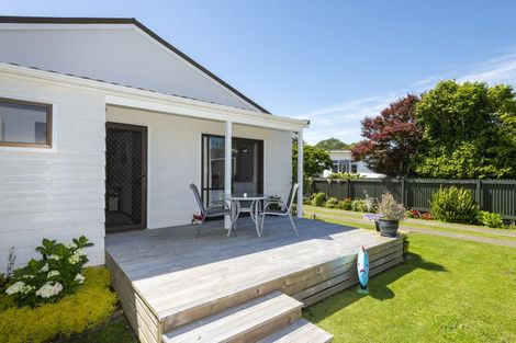 Photo of property in 8 Vivian Street, Inner Kaiti, Gisborne, 4010