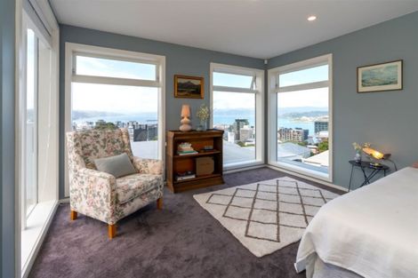 Photo of property in 27 Salamanca Road, Kelburn, Wellington, 6012