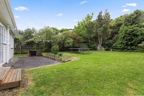 Photo of property in 11 Willowbank Road, Tawa, Wellington, 5028