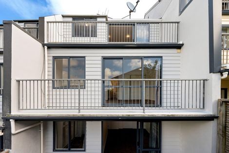 Photo of property in 37d Hindmarsh Street, Johnsonville, Wellington, 6037