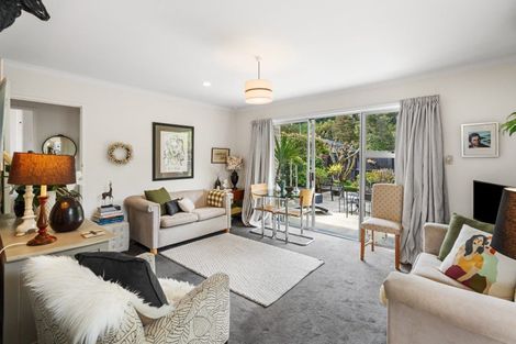 Photo of property in 1/77 Bridle Path Road, Heathcote Valley, Christchurch, 8022