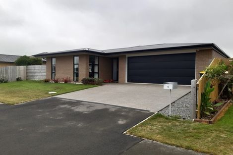Photo of property in 6 Shale Court, Rolleston, 7614