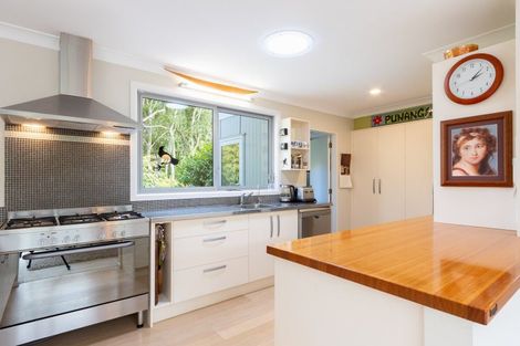 Photo of property in 100 Leinster Avenue, Raumati South, Paraparaumu, 5032