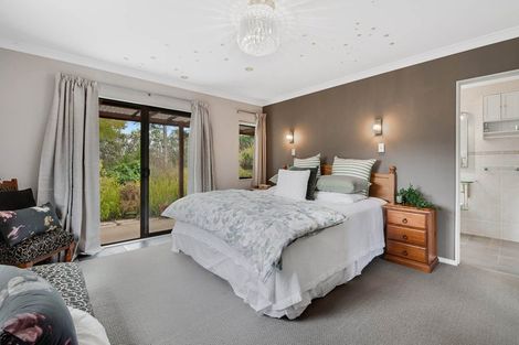 Photo of property in 30 Mccallum Drive, Sandspit, Warkworth, 0982