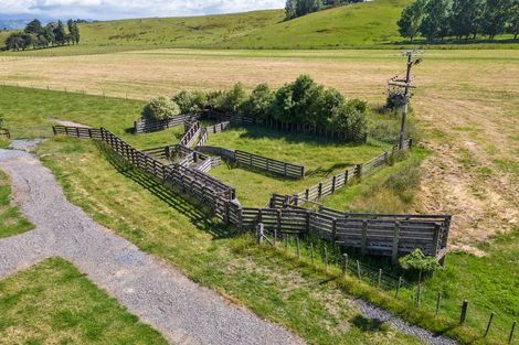 Photo of property in 11 Ahiaruhe Road, Ahiaruhe, Carterton, 5792