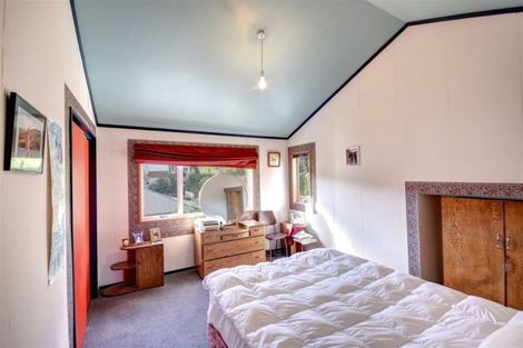 Photo of property in 72 Signal Hill Road, Opoho, Dunedin, 9010