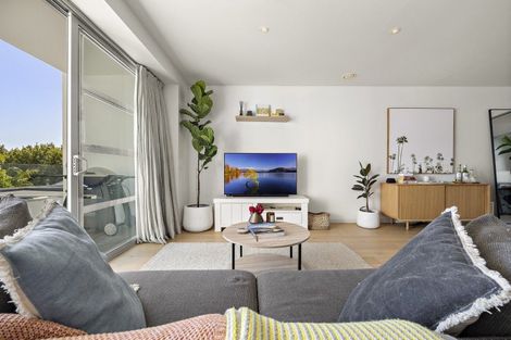 Photo of property in 305/19 Surrey Crescent, Grey Lynn, Auckland, 1021