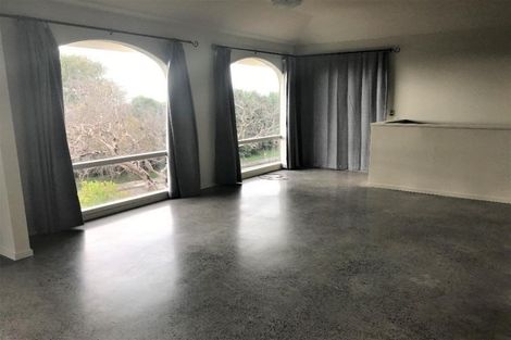 Photo of property in 61 Kotare Street, Waikanae, 5036