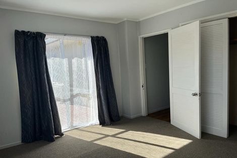 Photo of property in 2/2 Aotea Road, Glen Eden, Auckland, 0602