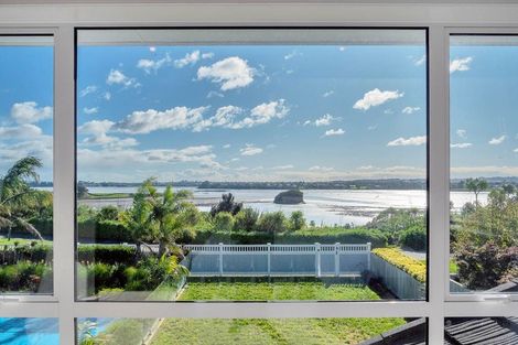 Photo of property in 13 Milano Boulevard, Karaka, Papakura, 2113