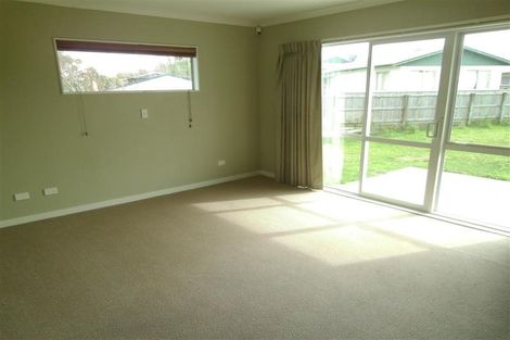 Photo of property in 10 Tamihana Street, Otaki, 5512