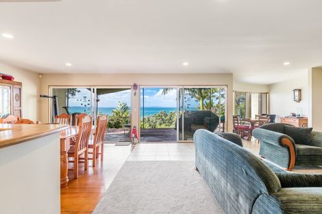 Photo of property in 1 Hurdlow Place, Manly, Whangaparaoa, 0930