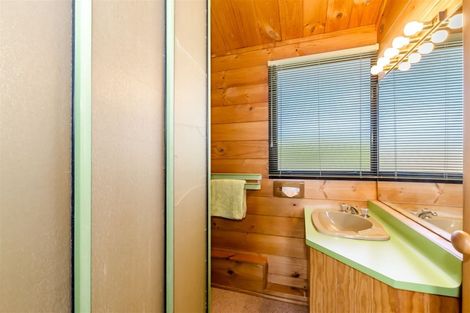 Photo of property in 20 Pohutukawa Crescent, Raumati Beach, Paraparaumu, 5032