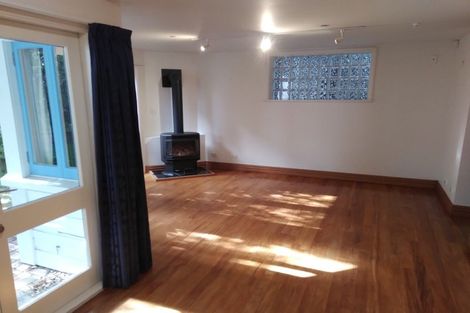 Photo of property in 69 Glen Road, Kelburn, Wellington, 6012