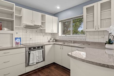 Photo of property in 2/14 Kawau Crescent, Bromley, Christchurch, 8062