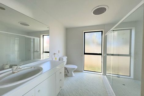 Photo of property in 6 Sharples Place, Somerville, Auckland, 2014