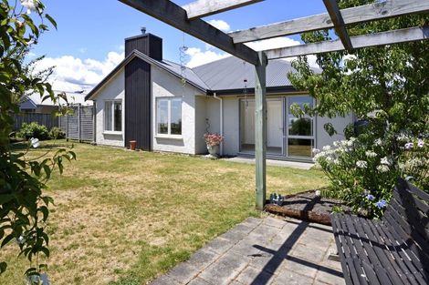 Photo of property in 27 Daelyn Drive, Richmond, 7020