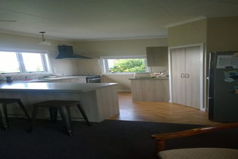Photo of property in 15 Nichol Street, Heidelberg, Invercargill, 9812