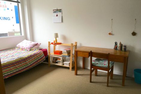 Photo of property in Budget Car Rental, 2/81 Ghuznee Street, Te Aro, Wellington, 6011