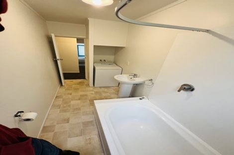 Photo of property in 19 Hania Street, Mount Victoria, Wellington, 6011