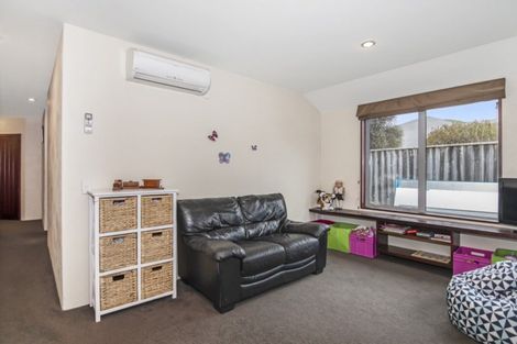 Photo of property in 10 Ryeland Avenue, Wakefield, 7025