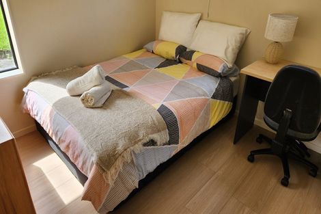 Photo of property in 20 Mercury Lane, Windsor Park, Auckland, 0632