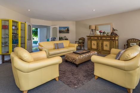 Photo of property in 6 Leabridge Mews, Harewood, Christchurch, 8051