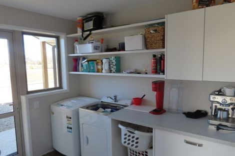 Photo of property in 336 Letts Gully Road, Letts Gully, Alexandra, 9393