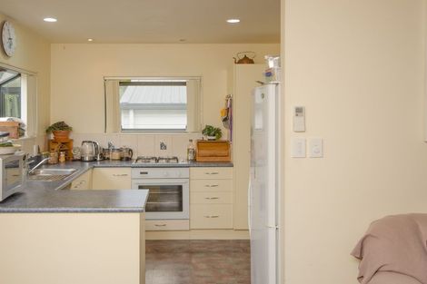 Photo of property in 15a Wilson Road, Glen Eden, Auckland, 0602