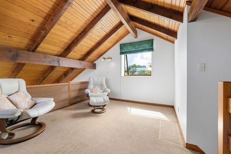 Photo of property in 12 Cooper Place, Chedworth, Hamilton, 3210