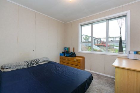 Photo of property in 69 Mould Street, Waitara, 4320